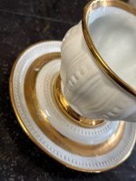 Zeltīta porcelāna kafijas servīze divām personām, "Les Perles" — Luija XV stilā (Gilt Porcelain Coffee Service for Two, "Les Perles" — Louis XV Style) (6897) - Image 13