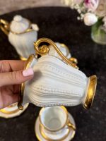 Zeltīta porcelāna kafijas servīze divām personām, "Les Perles" — Luija XV stilā (Gilt Porcelain Coffee Service for Two, "Les Perles" — Louis XV Style) (6897) - Image 16