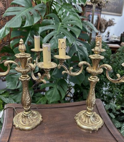 Mellemstore bordlamper i bronze, 3 pærer, 2 stk. (4231)