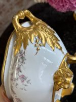izsmalcināta porcelāna terīne ar ļoti bagātīgu zeltījumu, vidēji liela izmēra (7219) - Image 8