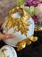 izsmalcināta porcelāna terīne ar ļoti bagātīgu zeltījumu, vidēji liela izmēra (7219) - Image 6