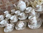 Antīka porcelāna tējas un kafijas servīze 16 personām ar divu veidu tasītēm (Antiquarian Porcelain Tea & Coffee Service for 16 Persons) (5603) - Image 9