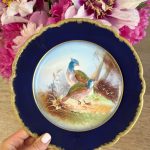 porcelāna šķīvis ar putna motīvu, neliela izmēra (5764)