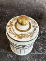 maza izmēra porcelāna trauks ar vāku, balts ar zelta krāsas akcentiem (7241) - Image 4