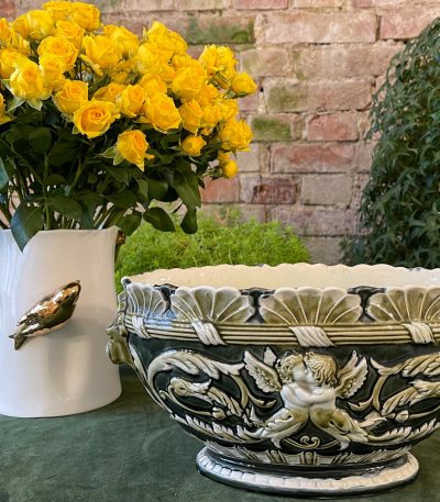 Majolica-krukke med putti, løvemasker og akantusranker - Historicisme, Frankrig/Tyskland