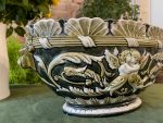 Majolica Kašpo ar Putto, Lauvas Maskaroniem un Akantus Vijumiem — Historicisms, Francija/Vācija, ap 1870.–1900. (2722) - Image 7