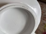 5 priekšmetu fajansa komplekts - 2 kūku šķīvji, 2 mērces Trauku, 1 terīnes trauks ar vāku (7234) - Image 18