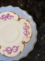 izsmalcināta porcelāna krūzīte un apakštasīte (6890) - Image 9