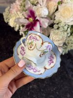 izsmalcināta porcelāna krūzīte un apakštasīte (6890) - Image 3
