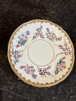 Antīka porcelāna krūzīte ar ģerboni un reljefa dekoru (Antique Armorial Cup & Saucer) (6893) - Image 9