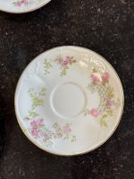 Antīka porcelāna servīze ar rozēm — Aux Lions de Faïence, Paris (Antique Porcelain Service) (6909) - Image 8