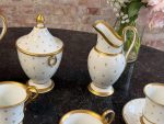 Antīka porcelāna servīze 5 personām, baltā krāsā ar zelta krāsas detalizāciju — Vieux Paris (Antique vieux paris porcelain service in Empire style) (6911) - Image 9
