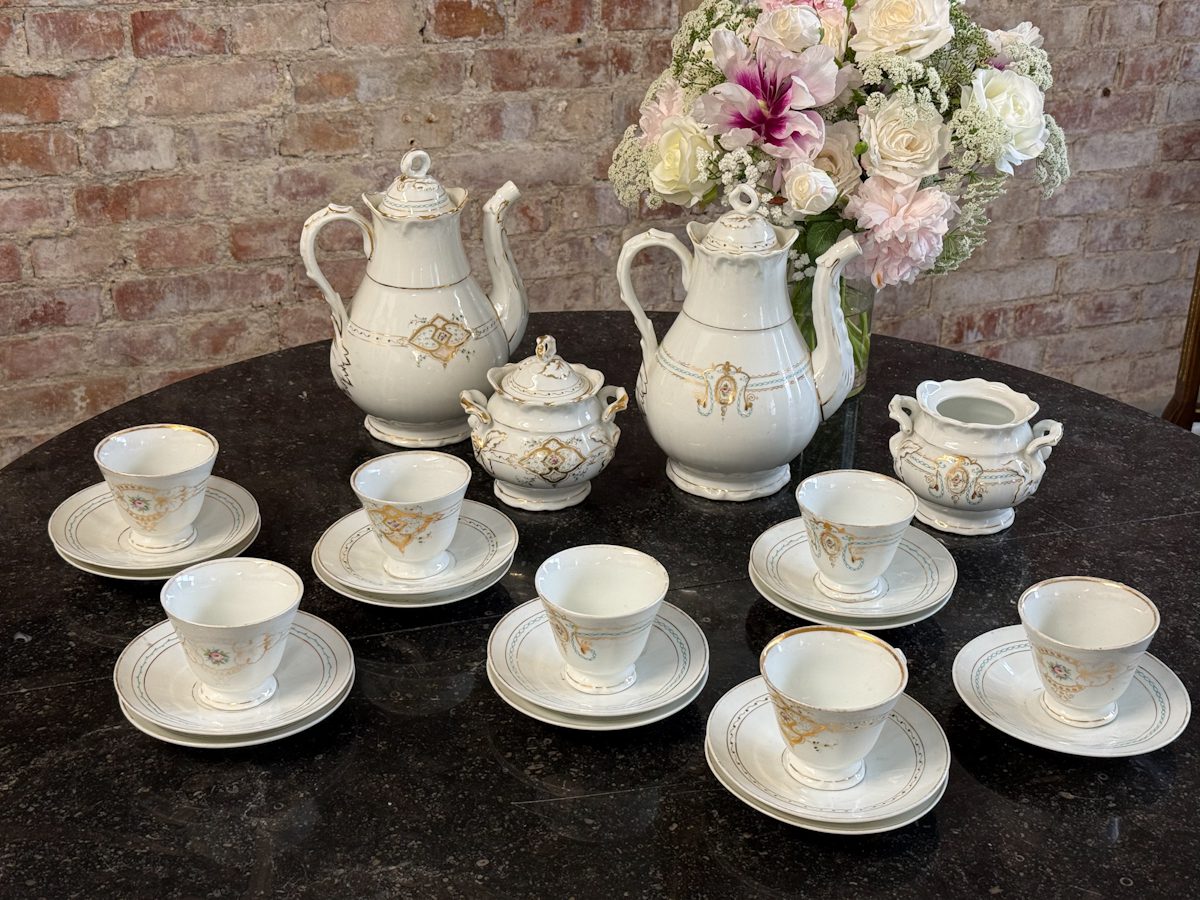 IMG_6675 Porcelain tea and coffee set for 7 persons white with gold accents historicist style