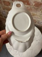 2gab, neliela izmēra porcelāna šķīvji krūzītei un desertam (6277) - Image 7