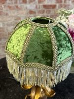 Zeltīta metāla galda lampa ar zaļu kupolu — Jūgendstilā (Gilt Metal Table Lamp with Green Shade in Art Nouveau Style) (6923) - Image 8