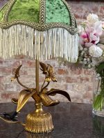 Zeltīta metāla galda lampa ar zaļu kupolu — Jūgendstilā (Gilt Metal Table Lamp with Green Shade in Art Nouveau Style) (6923) - Image 3