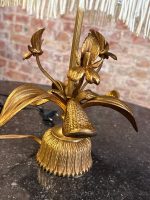 Zeltīta metāla galda lampa ar zaļu kupolu — Jūgendstilā (Gilt Metal Table Lamp with Green Shade in Art Nouveau Style) (6923) - Image 5