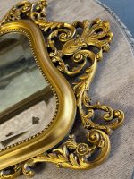 Zeltīts sienas spogulis - Luija XV stilā (Gilt Rococo Wall Mirror) (5577) - Image 7