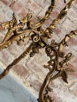 Bronzēts čuguna puķu galdiņš ar ķerubiem — Neorokoko (Antique Bronzed Cast Iron Flower Table) (5915) - Image 7