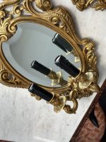 Zeltītas spoguļbra lampas Luija XV stilā Spoguļiem ir Skaista Slīpēta Fasete, Smagi Pēc Svara, 2gab (Rococo Mirrored Wall Sconces) (4917) - Image 10