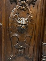 Cabinet en chêne sculpté de chimères, style Henri II, vers 1860-1890 – Image 13