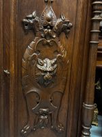 Cabinet en chêne sculpté de chimères, style Henri II, vers 1860-1890 – Image 14
