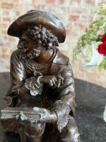 Antik metallfigur – Peter Paul Rubens med skissbok eller bok - Bild 3