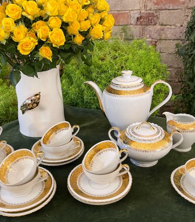ADP Frankrig Luksus Porcelæn Te- og Kaffeservice med Forgyldning (2764)