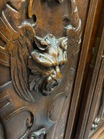 Cabinet en chêne sculpté de chimères, style Henri II, vers 1860-1890 – Image 23