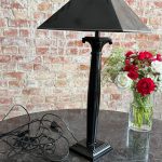 galda lampa melnā krāsā, keramika, vidēja izmēra (6944)