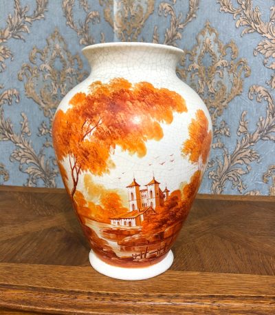 Vase med orangefarvet maleri (485)