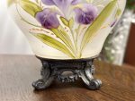 Antīks apgleznots cukurtrauks ar īrisu motīviem — Jūgendstils (Antique Hand-Painted Iris Sugar Bowl) (5245) - Image 8