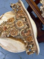 Spogulis un konsole ar ziedu rokaja rāmi — Neorokoko stilā (Rococo Revival Mirror and Console Set with Ornate Floral Frame) (4234) - Image 12