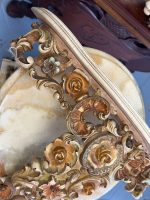 Spogulis un konsole ar ziedu rokaja rāmi — Neorokoko stilā (Rococo Revival Mirror and Console Set with Ornate Floral Frame) (4234) - Image 13