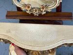 Spogulis un konsole ar ziedu rokaja rāmi — Neorokoko stilā (Rococo Revival Mirror and Console Set with Ornate Floral Frame) (4234) - Image 19
