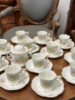 Antīka porcelāna tējas un kafijas tasīšu servīze 12 personām ar ābeļziedu dekoru (Antique Porcelain Tea & Coffee Cup Service for 12 Persons) (3833) - Image 3