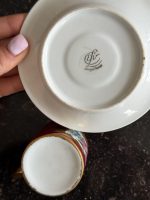 Izsmalcināta Porcelāna Krūzīte Un Apakštasīte (6960) - Image 10