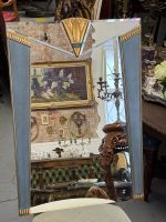Art Deco Spogulis ar Fazētu Stiklu un Zeltītu Vēdekļa Ornamentu — Art Deco, Eiropa, 20.gs. (6637)