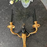 Udsøgt, stor bronzewandlampe (6603)