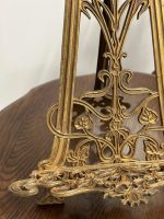 Izsmalcināts Jūgendstila bronzas krāsas galda molberts ar īrisiem — ap 1900. gadu (5236) - Image 7