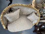 Ērta, Neliela Izmēra Sofa, Dīvāns ar Spilveniem (4200) - Image 22