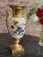 Vieux Paris porcelain vase with gilding — Empire style (6994) - Image 2