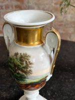 izsmalcināta porcelāna vāze ar zelta krāsas detalizāciju, neliela izmēra (6985) - Image 5