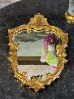 Spogulis Zelta Krāsas Rāmī, Neliela Izmēra (7173) - Image 2