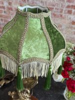 Antīka galda lampa ar pāvu un zaļu zīda samta kupolu — jūgendstila un historisma eklektikā (antique desk lamp) (6972) - Image 11