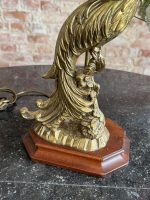 Antīka galda lampa ar pāvu un zaļu zīda samta kupolu — jūgendstila un historisma eklektikā (antique desk lamp) (6972) - Image 7