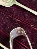 Эксклюзивный антикварный серебряный набор для чая и сахара "Mappin & Webb" в оригинальной коробке (6 предметов + 1 предм — изображение 3