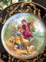 porcelāna šķīvis, tumši zilā krāsā, vidēji liela izmēra (6608) - Image 3