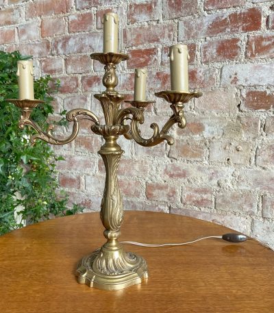 Metalen bordlampe, mellemstor (2325)