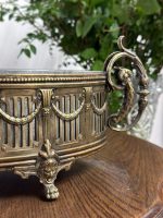 Antīka misiņa žardinjēra uz lauvas ķepām — Ampīra stils (Antique Brass Footed Jardiniere) (5249) - Image 9
